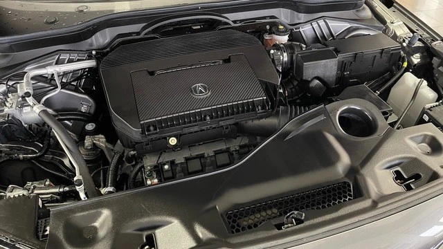 2025 Acura MDX 4th Gen - Image 21 of 31