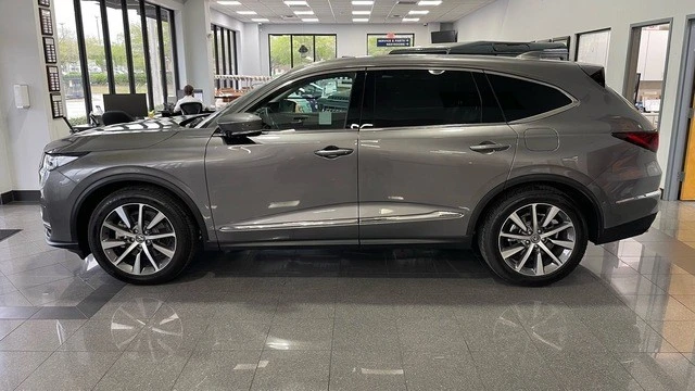 2025 Acura MDX 4th Gen - Image 2 of 31