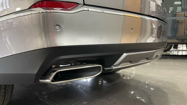 2025 Acura MDX 4th Gen - Image 16 of 31