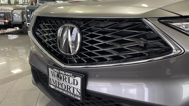 2025 Acura MDX 4th Gen - Image 11 of 31