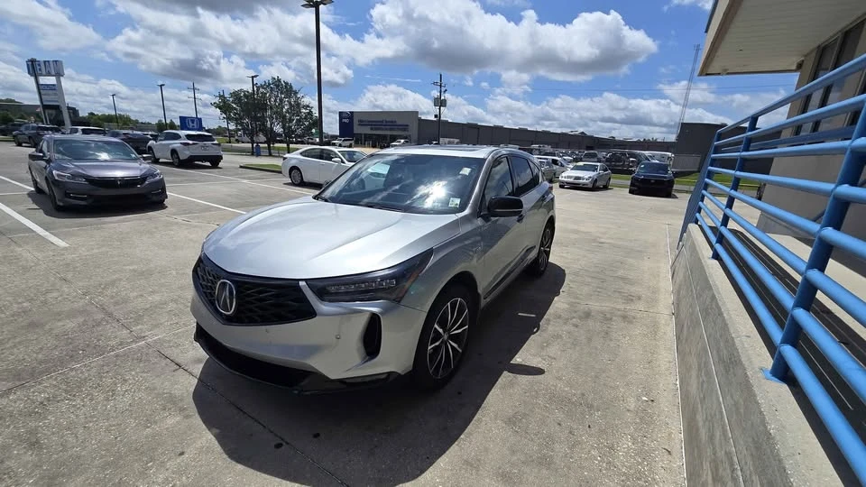 2025 Acura RDX 3rd Gen - Image 7 of 10