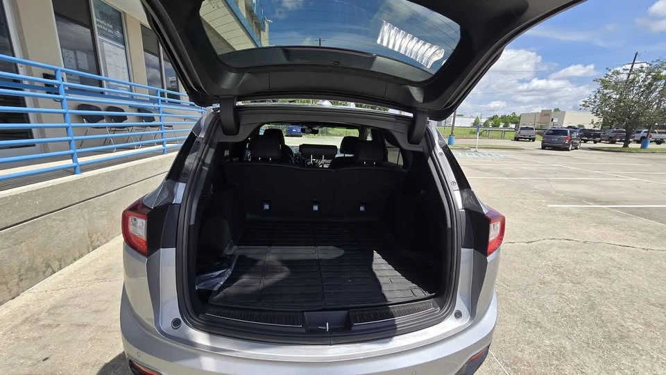 2025 Acura RDX 3rd Gen - Image 4 of 10