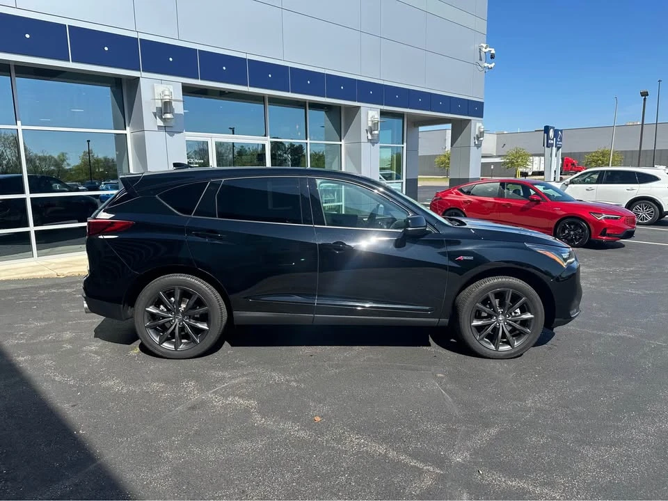 2025 Acura RDX 3rd Gen - Image 4 of 9