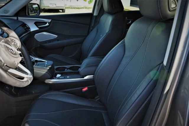 2025 Acura RDX 3rd Gen - Image 12 of 17
