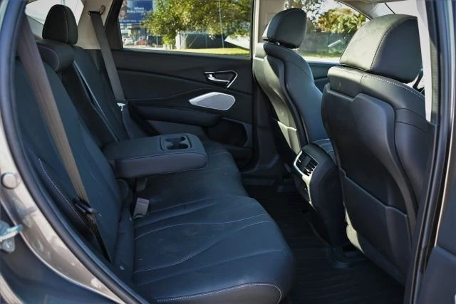 2025 Acura RDX 3rd Gen - Image 15 of 17