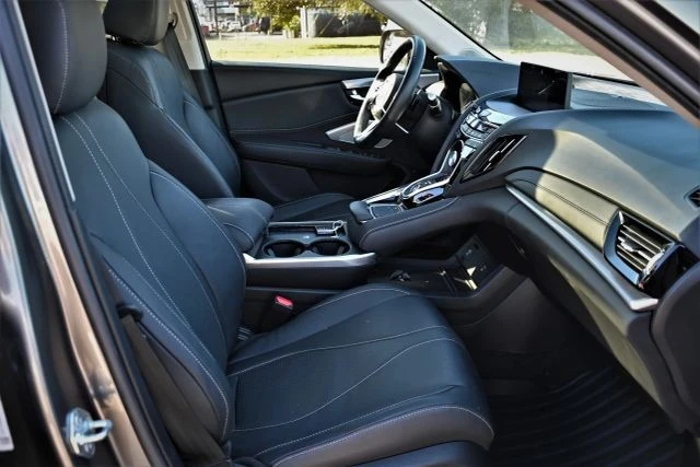 2025 Acura RDX 3rd Gen - Image 13 of 17