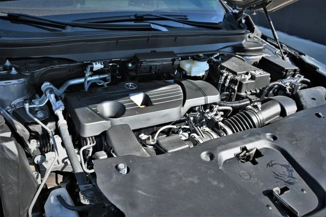2025 Acura RDX 3rd Gen - Image 17 of 18