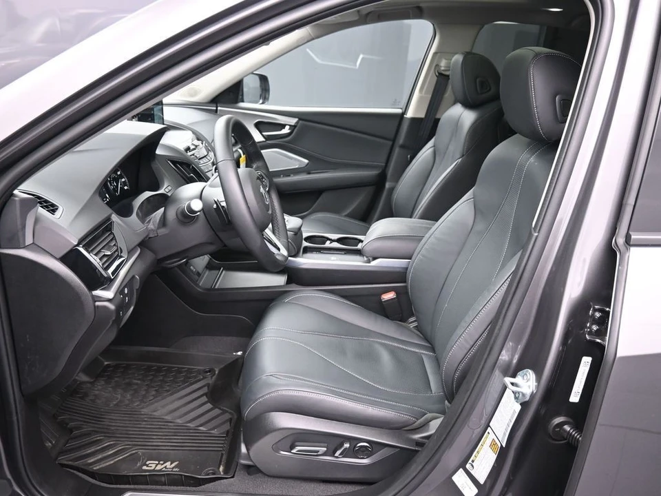 2025 Acura RDX 3rd Gen - Image 19 of 21