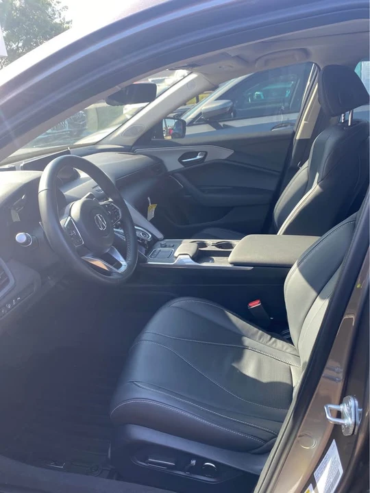 2025 Acura TLX 2nd Gen - Image 7 of 16