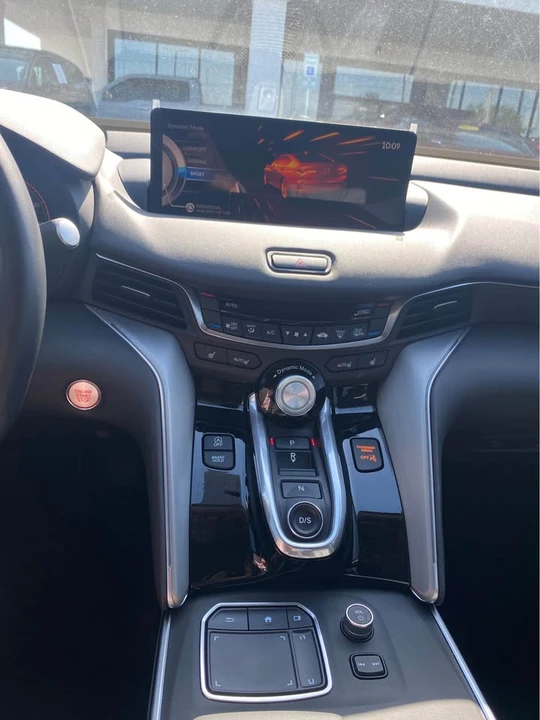 2025 Acura TLX 2nd Gen - Image 11 of 16