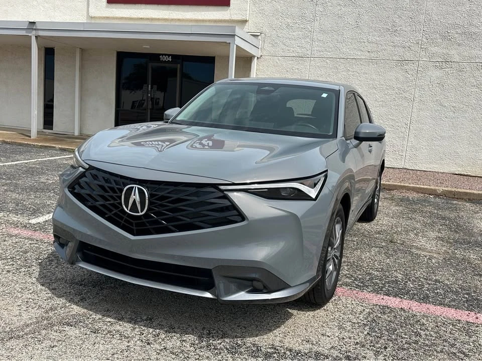 2025 Acura ADX - Image 2 of 20