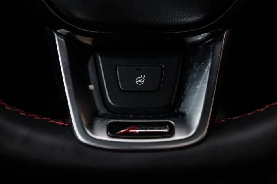 2025 Acura ADX - Image 12 of 13