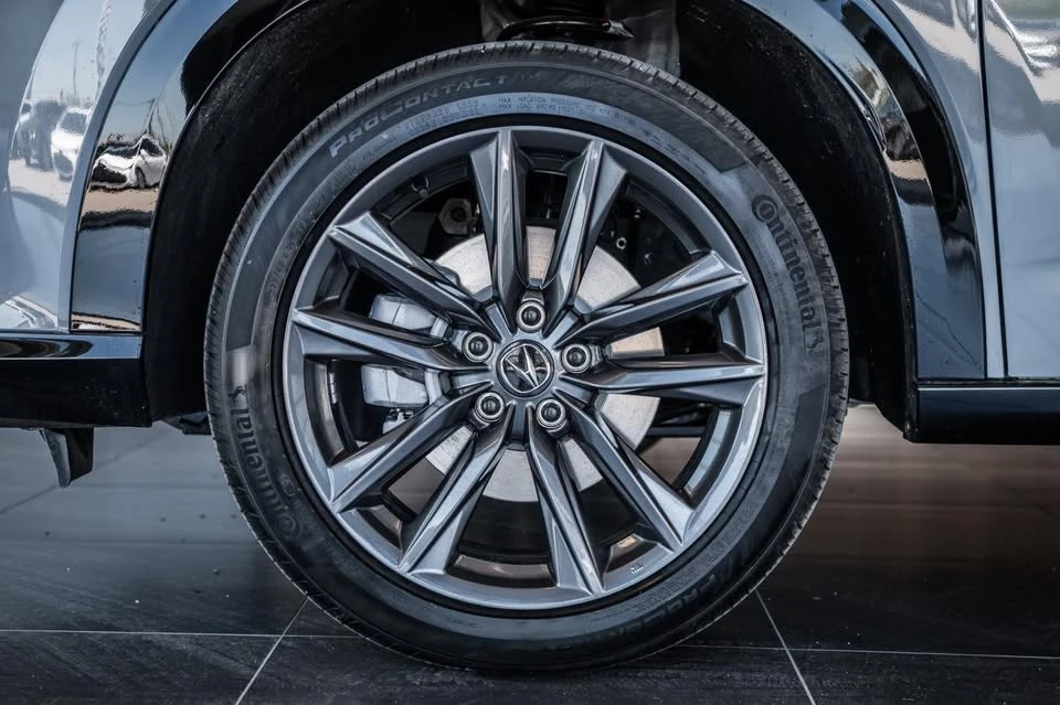 2025 Acura ADX - Image 5 of 20