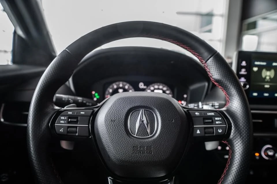 2025 Acura ADX - Image 11 of 13