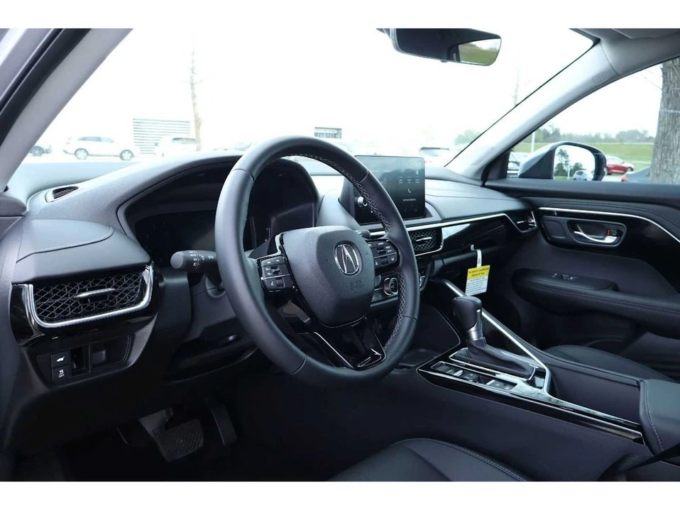 2025 Acura ADX - Image 2 of 9