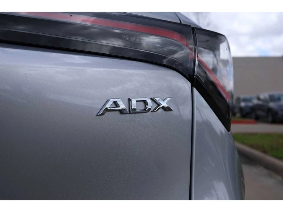 2025 Acura ADX - Image 7 of 9