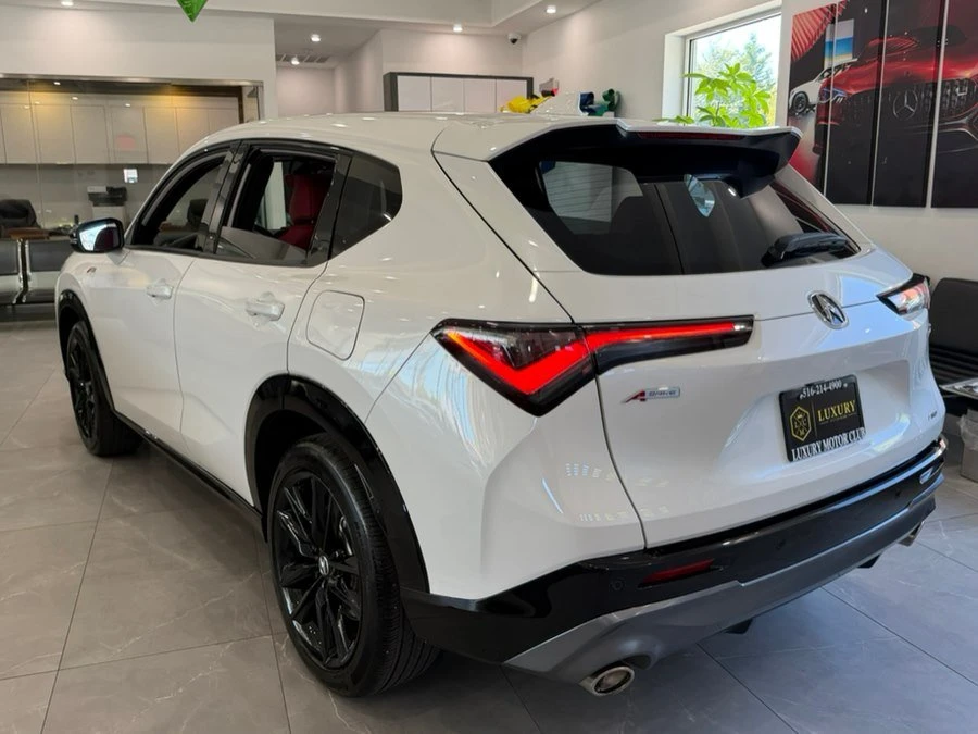 2025 Acura ADX - Image 7 of 20