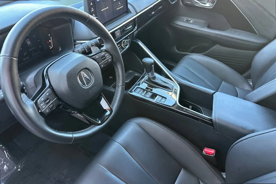 2025 Acura ADX - Image 10 of 10