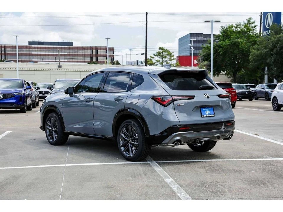 2025 Acura ADX - Image 5 of 10