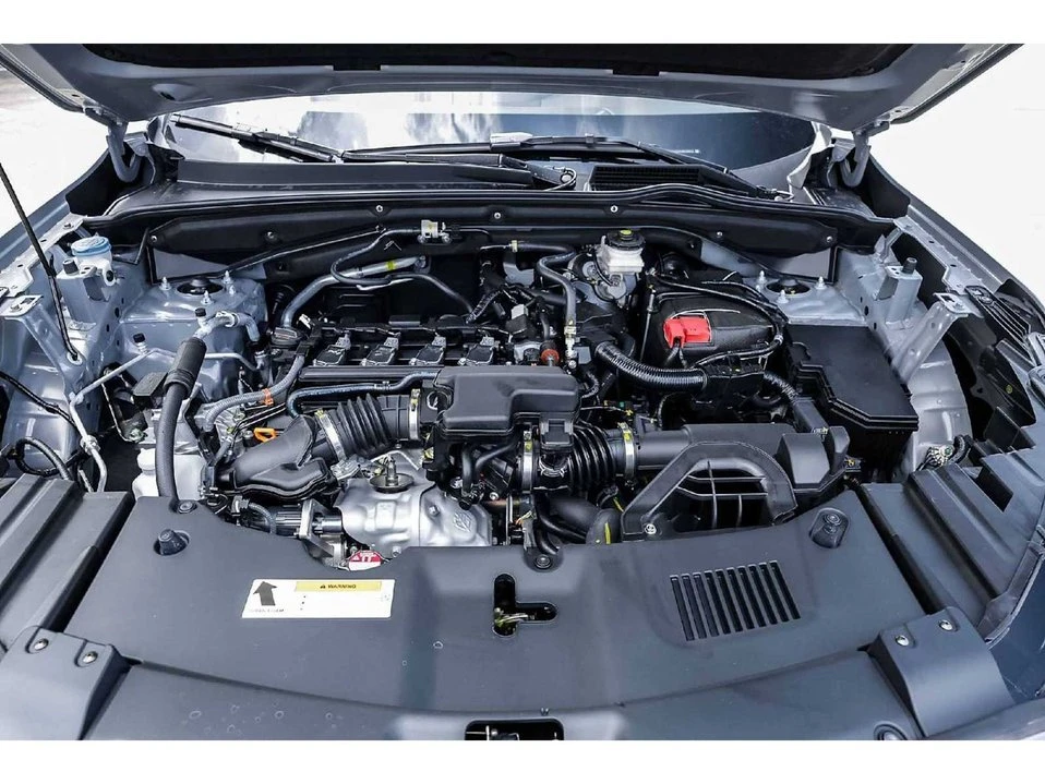 2025 Acura ADX - Image 8 of 10