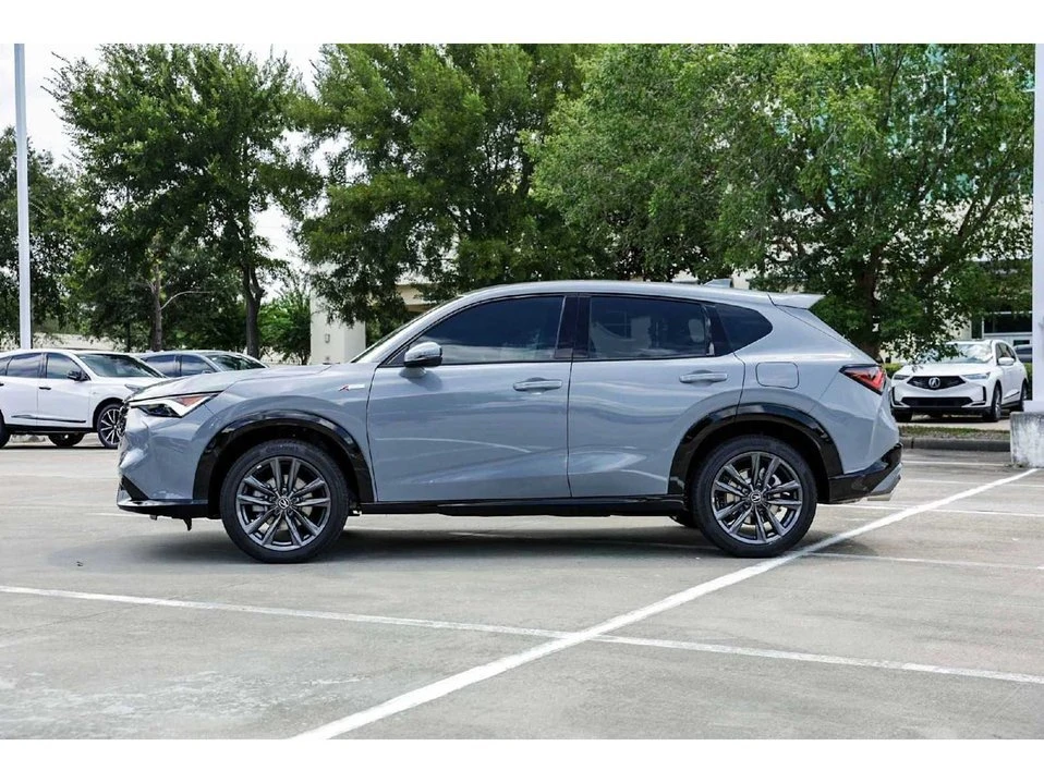 2025 Acura ADX - Image 4 of 10