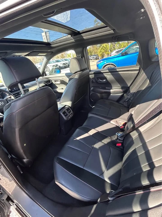 2025 Acura ADX - Image 12 of 14