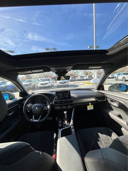 2025 Acura ADX - Image 14 of 14