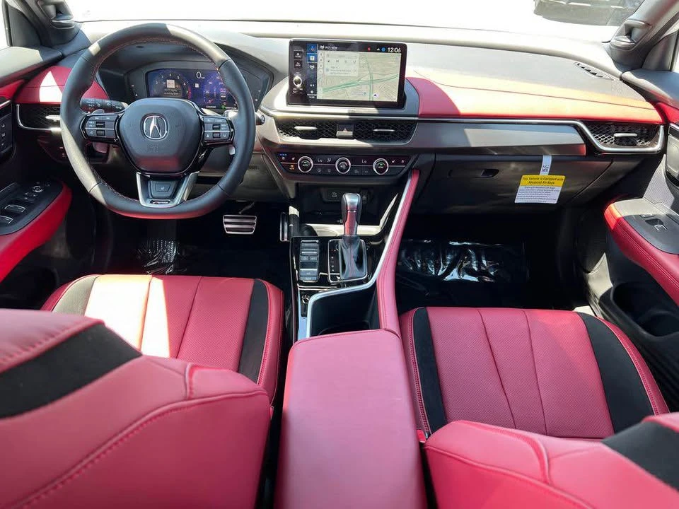 2025 Acura ADX - Image 4 of 6