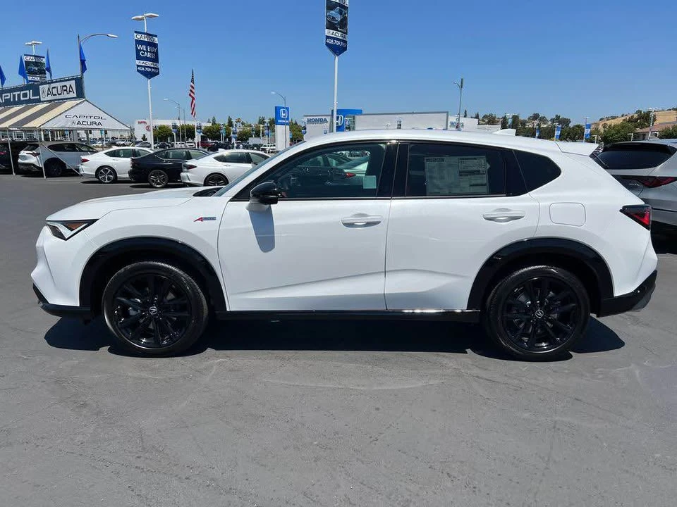 2025 Acura ADX - Image 2 of 6