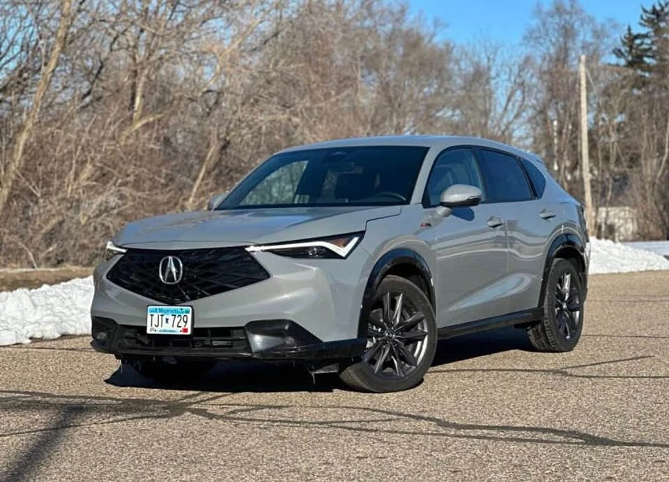 2025 Acura ADX - Image 3 of 10