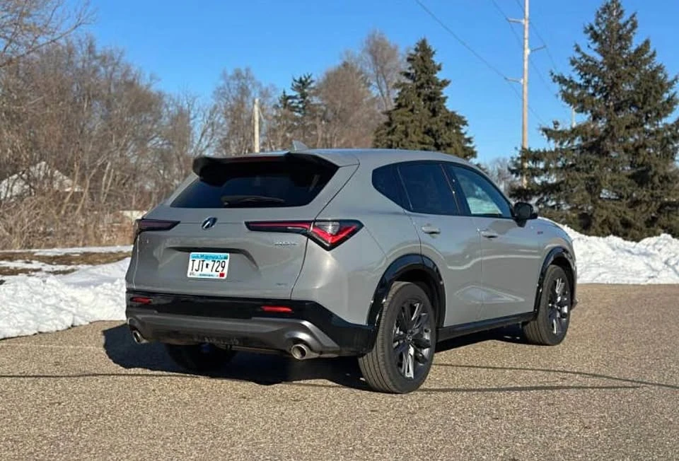 2025 Acura ADX - Image 6 of 10