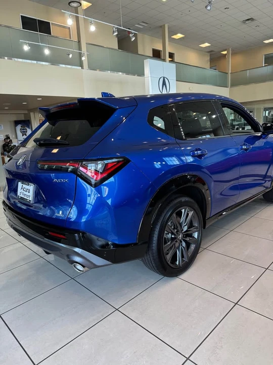 2025 Acura ADX - Image 5 of 15