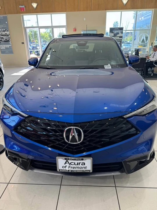 2025 Acura ADX - Image 2 of 15