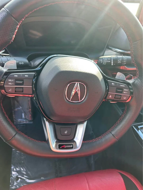 2025 Acura ADX - Image 9 of 9