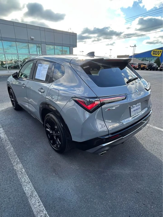 2025 Acura ADX - Image 4 of 9