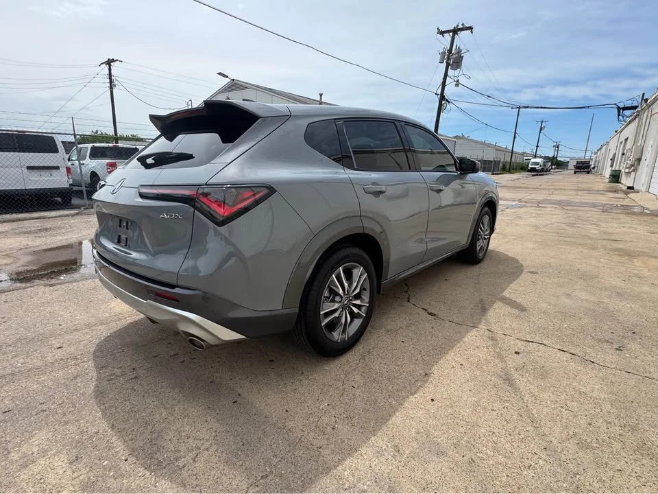 2025 Acura ADX - Image 7 of 20