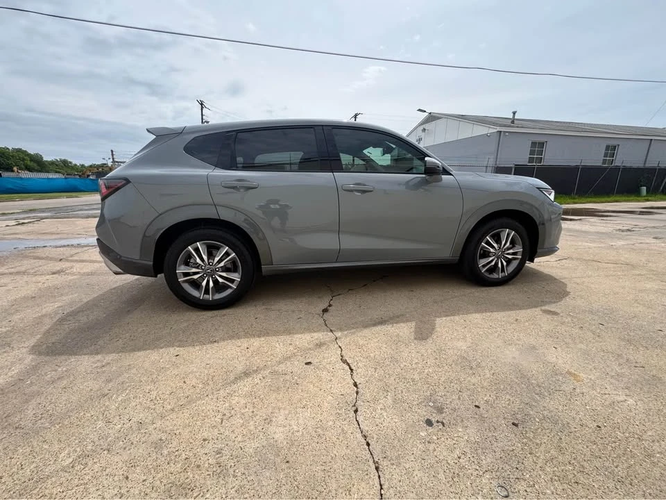 2025 Acura ADX - Image 8 of 20