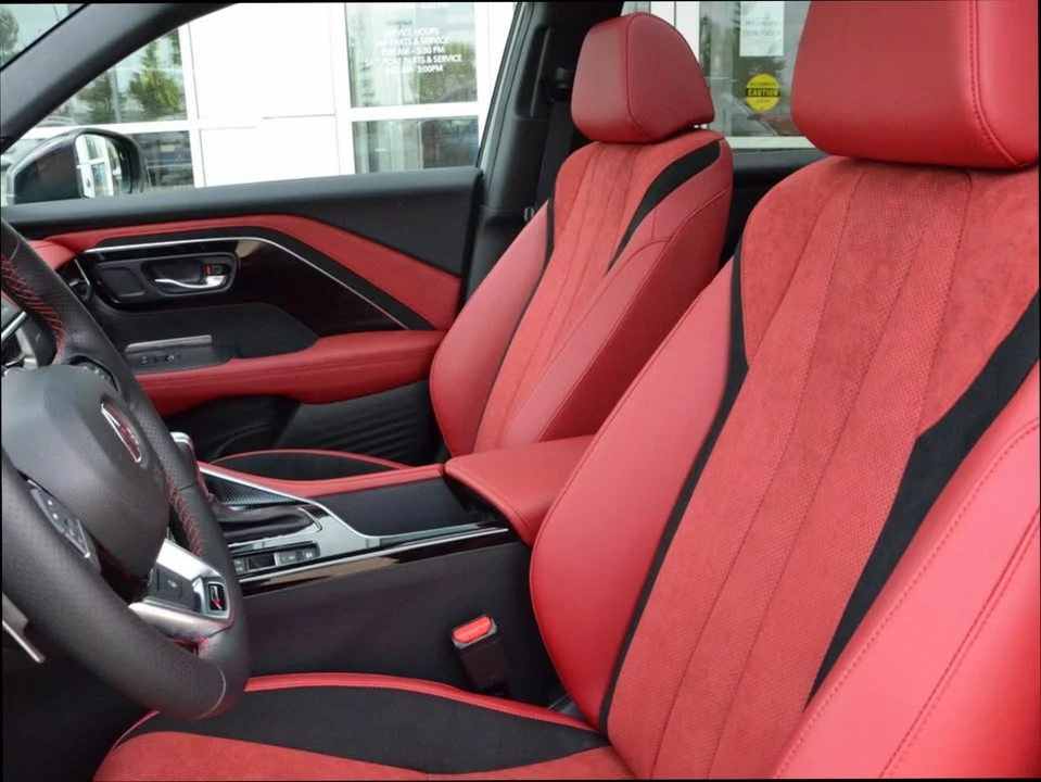 2025 Acura ADX - Image 3 of 13