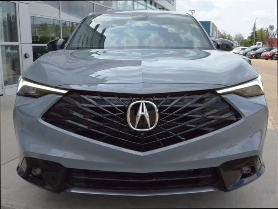 2025 Acura ADX - Image 6 of 13