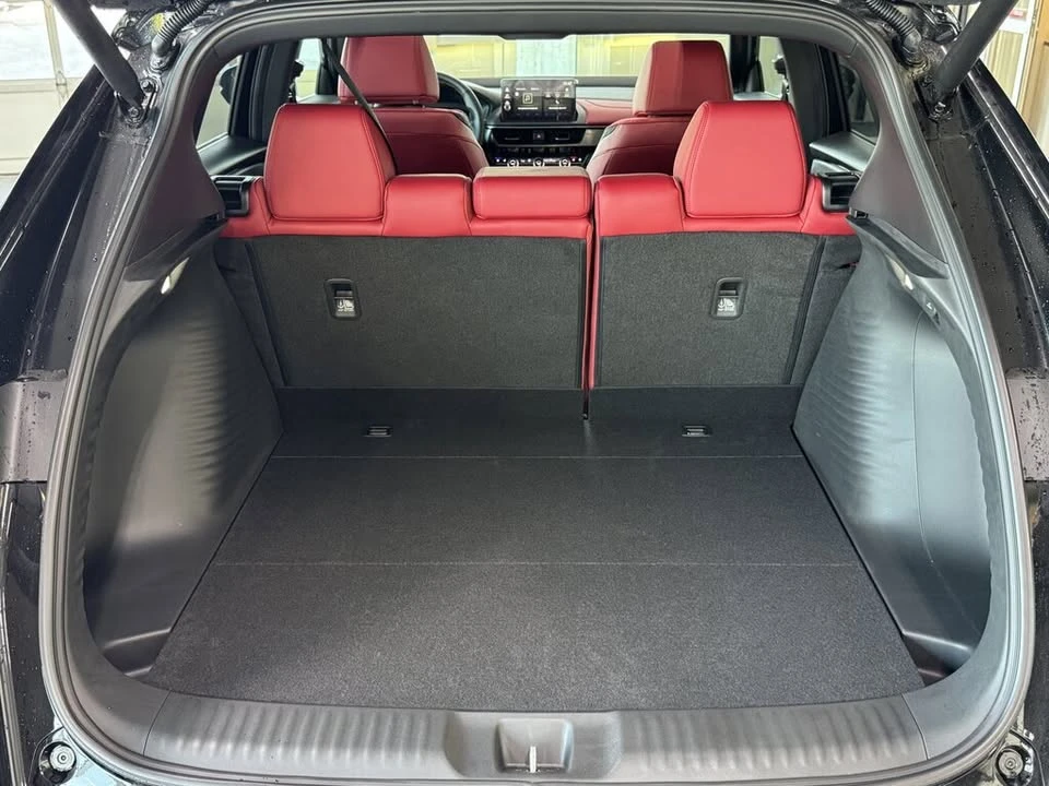 2025 Acura ADX - Image 17 of 17
