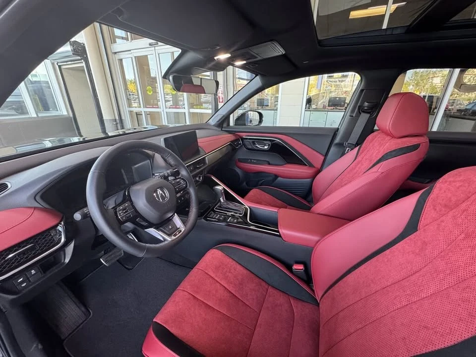 2025 Acura ADX - Image 5 of 17