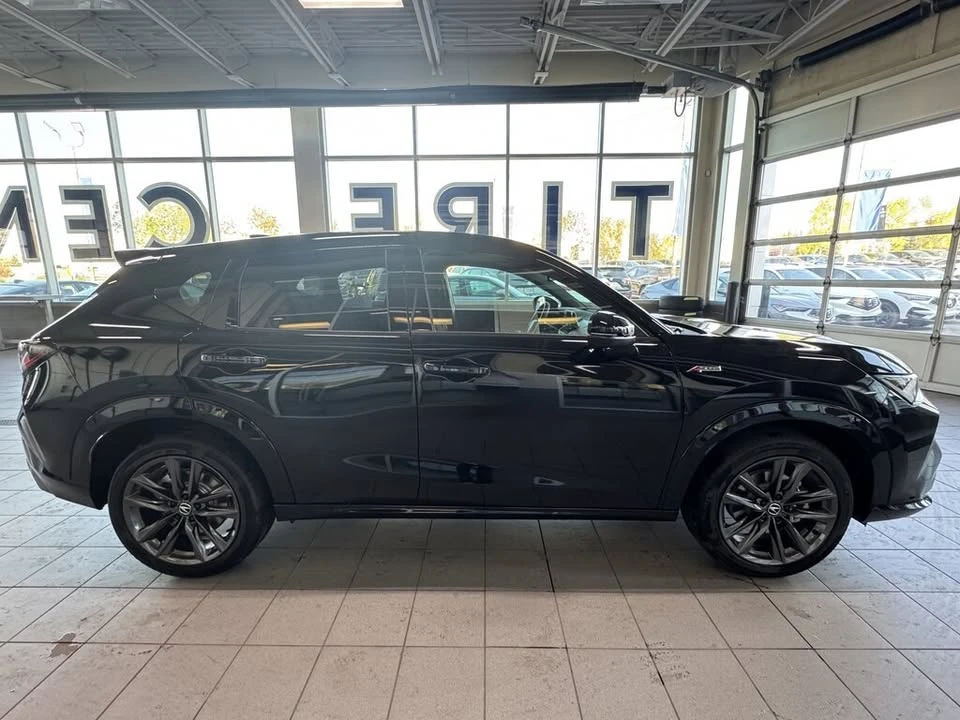 2025 Acura ADX - Image 3 of 17