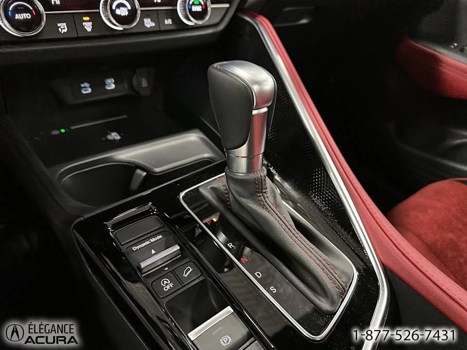 2025 Acura ADX - Image 18 of 20