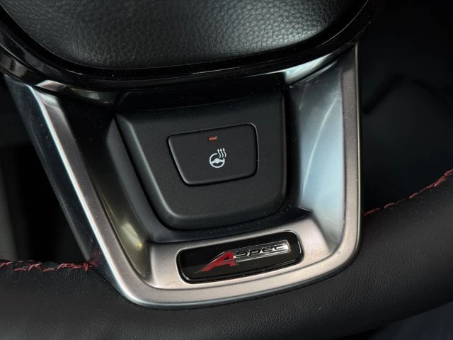 2025 Acura ADX - Image 16 of 20