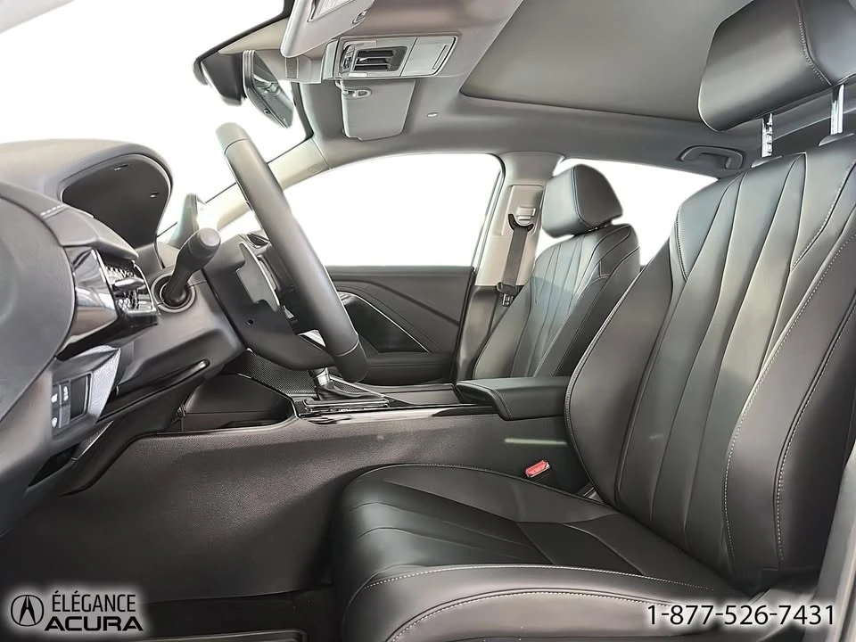2025 Acura ADX - Image 11 of 20