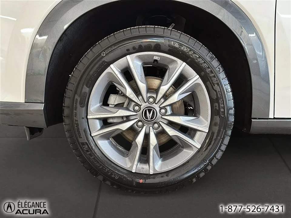 2025 Acura ADX - Image 10 of 20