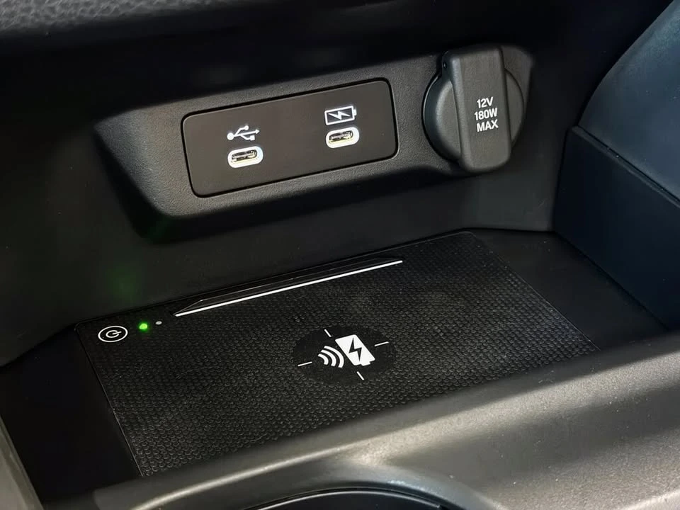 2025 Acura ADX - Image 12 of 16