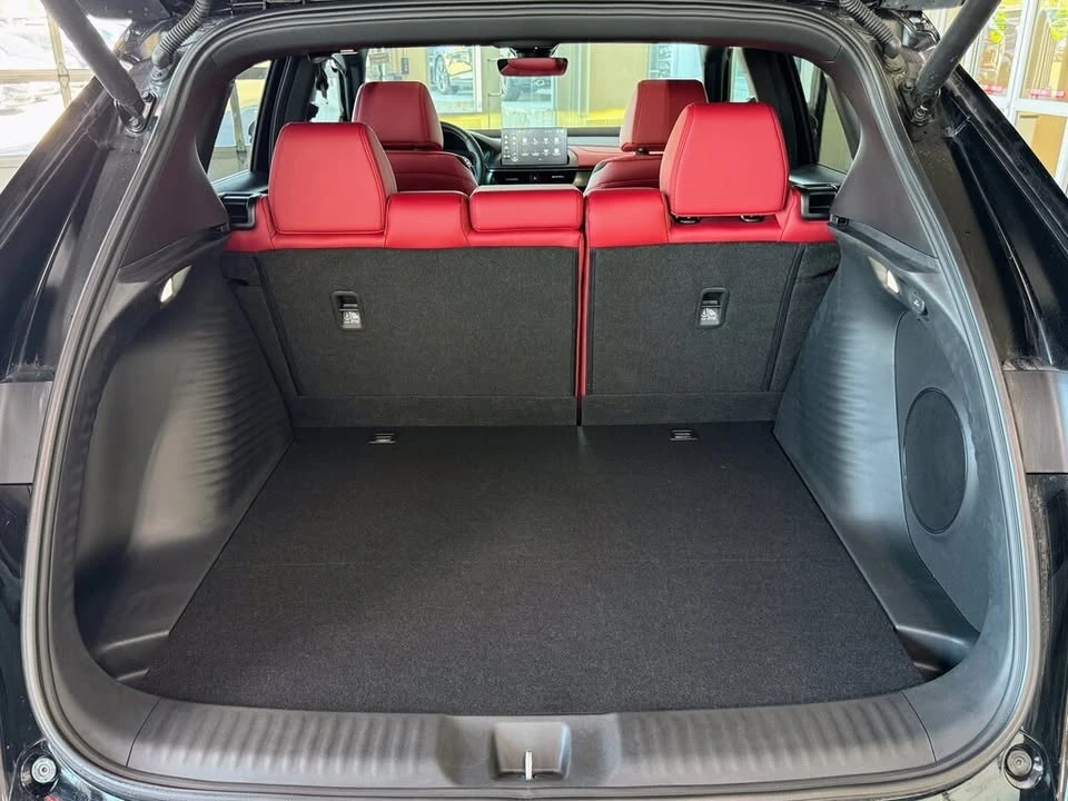 2025 Acura ADX - Image 16 of 16
