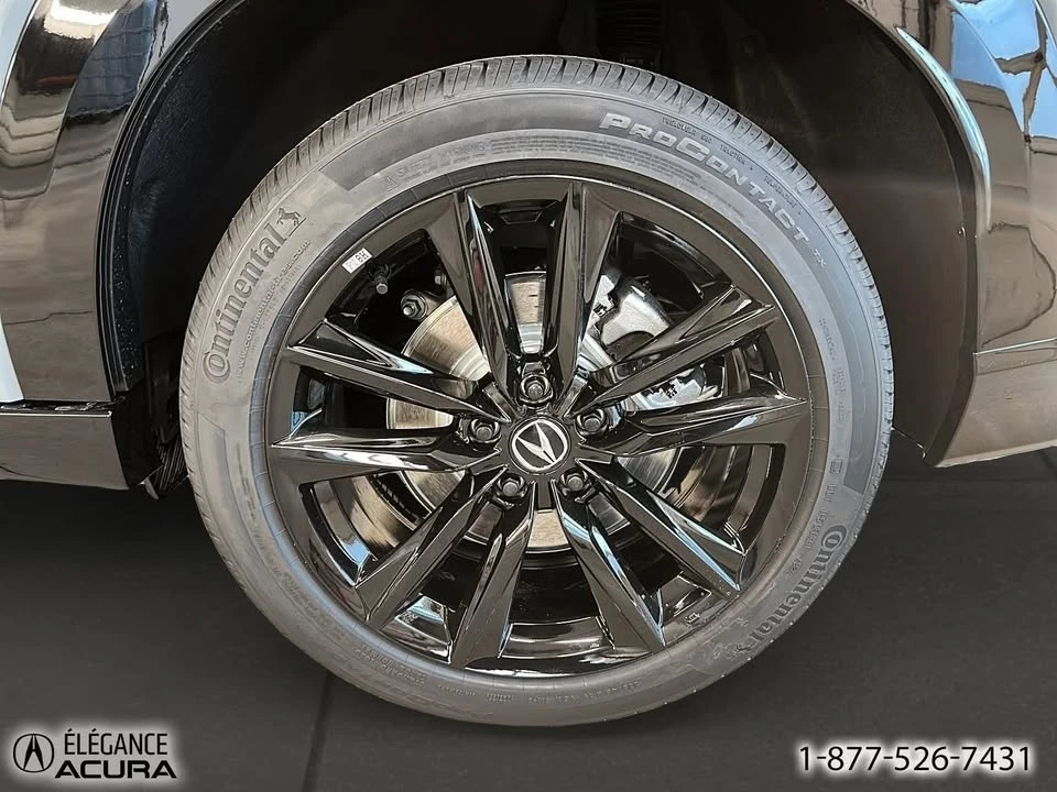 2025 Acura ADX - Image 10 of 20