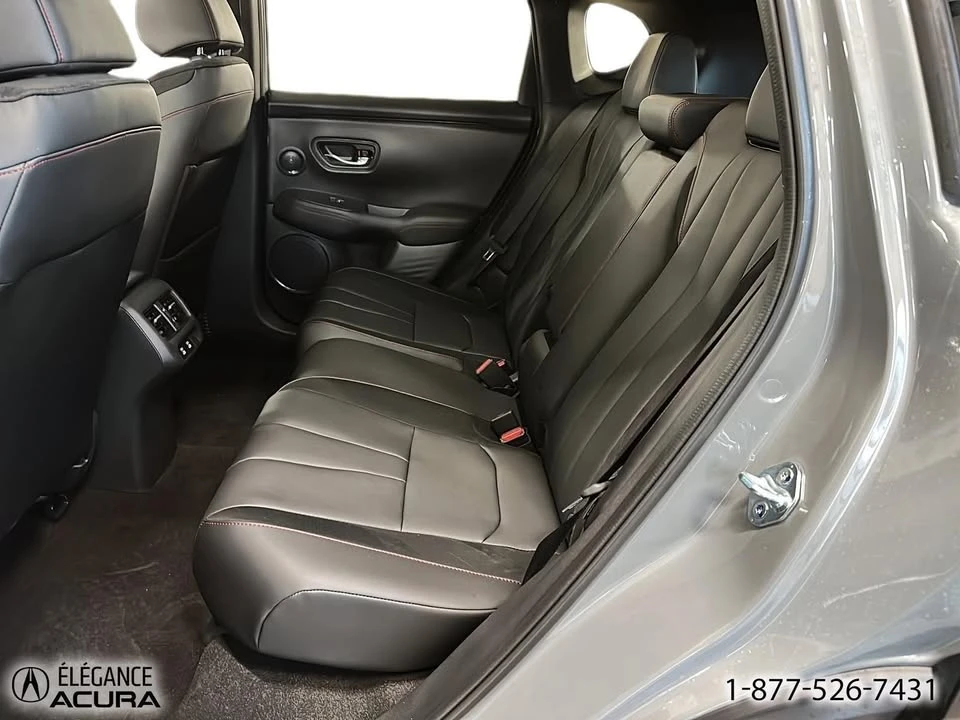 2025 Acura ADX - Image 13 of 20